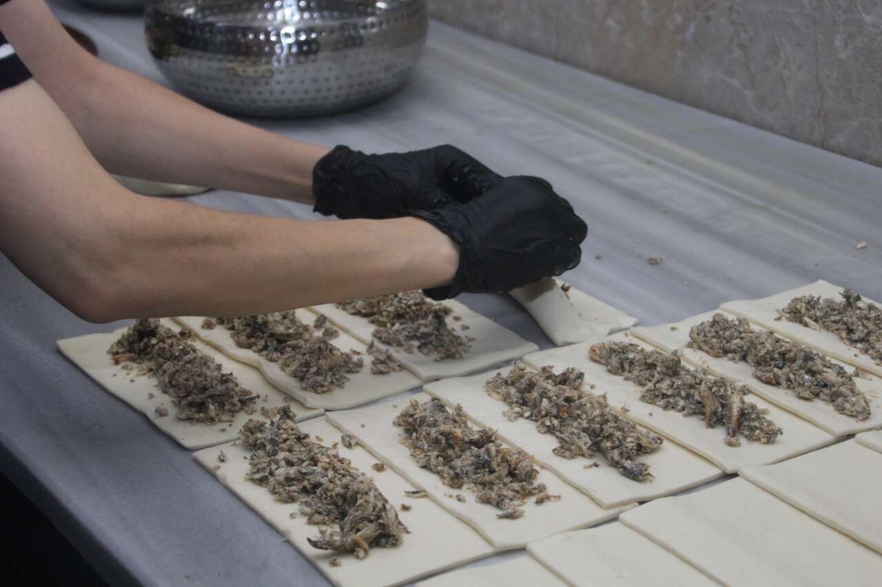 Simitte ezber bozan tarif! Hamsilisini yaptılar 2